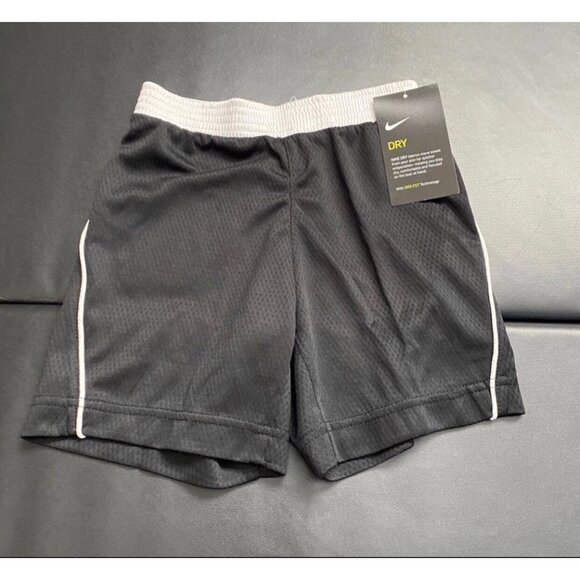 NWT Nike Athletic Set Boys Size 4 - Picture 3 of 4